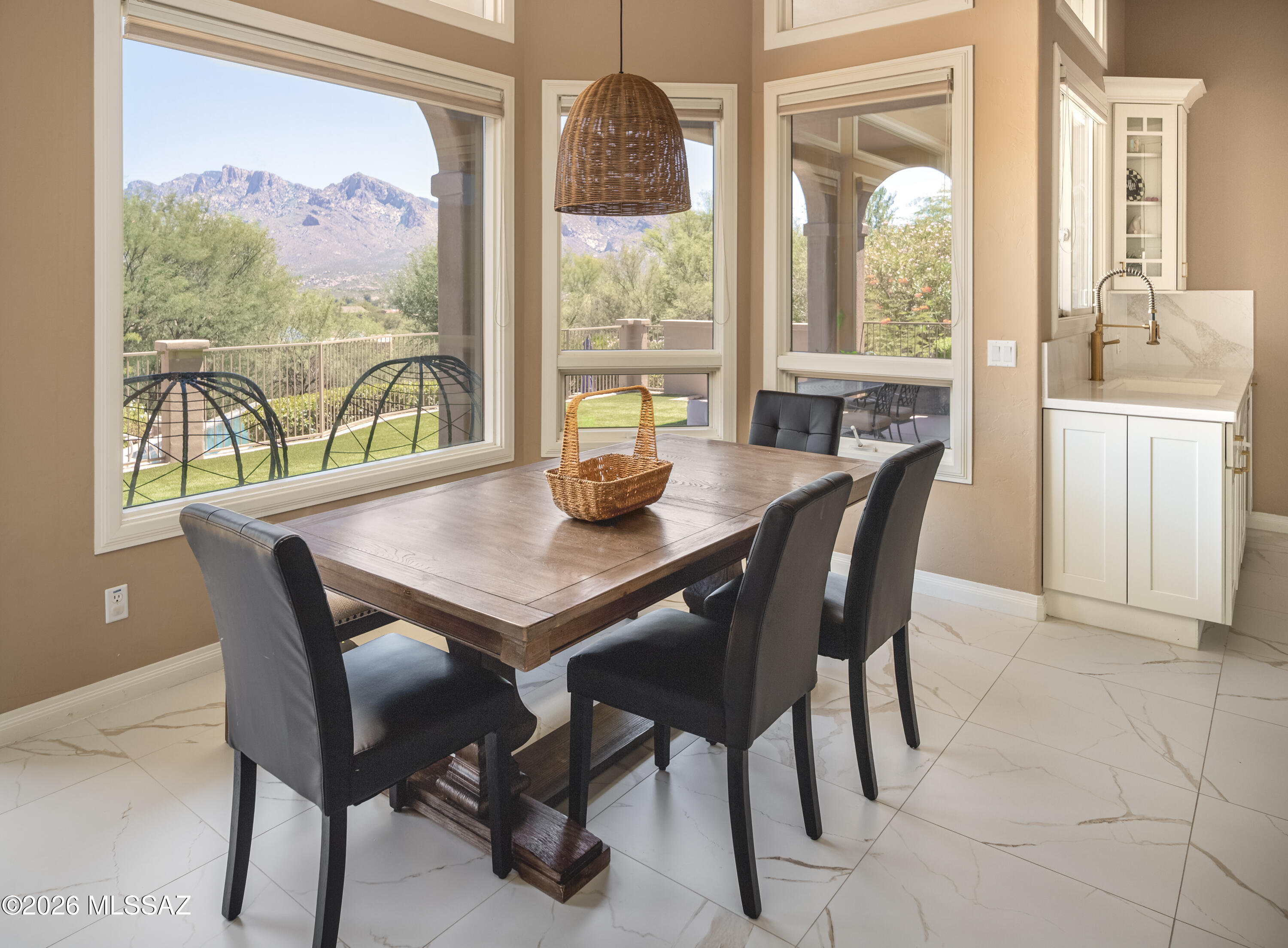 1030 W Soft Wind Place
