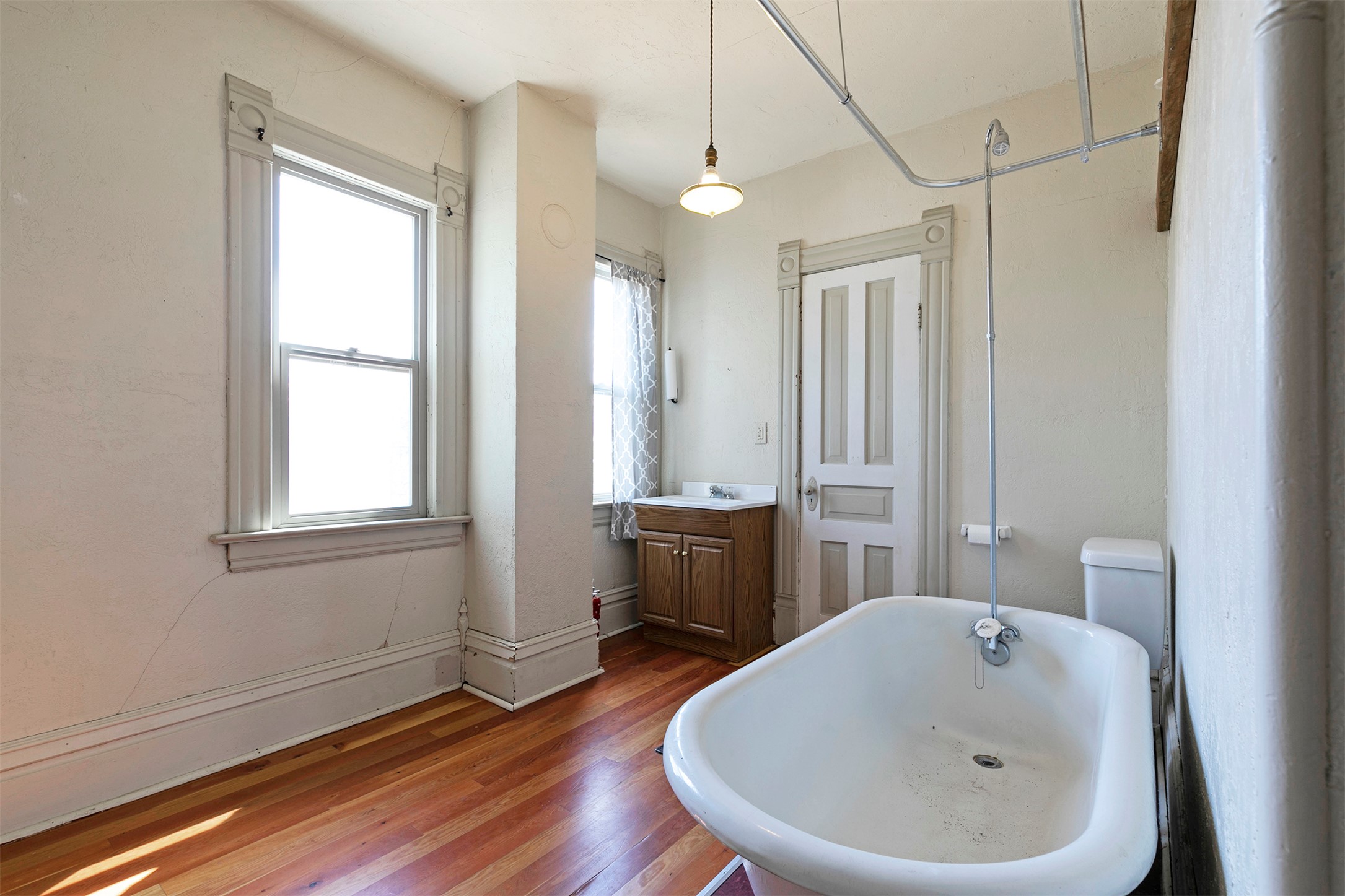 524 S 1st Street