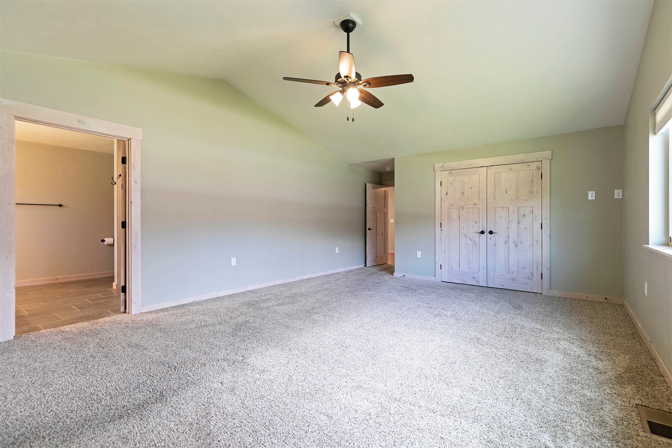1109 Heritage Drive