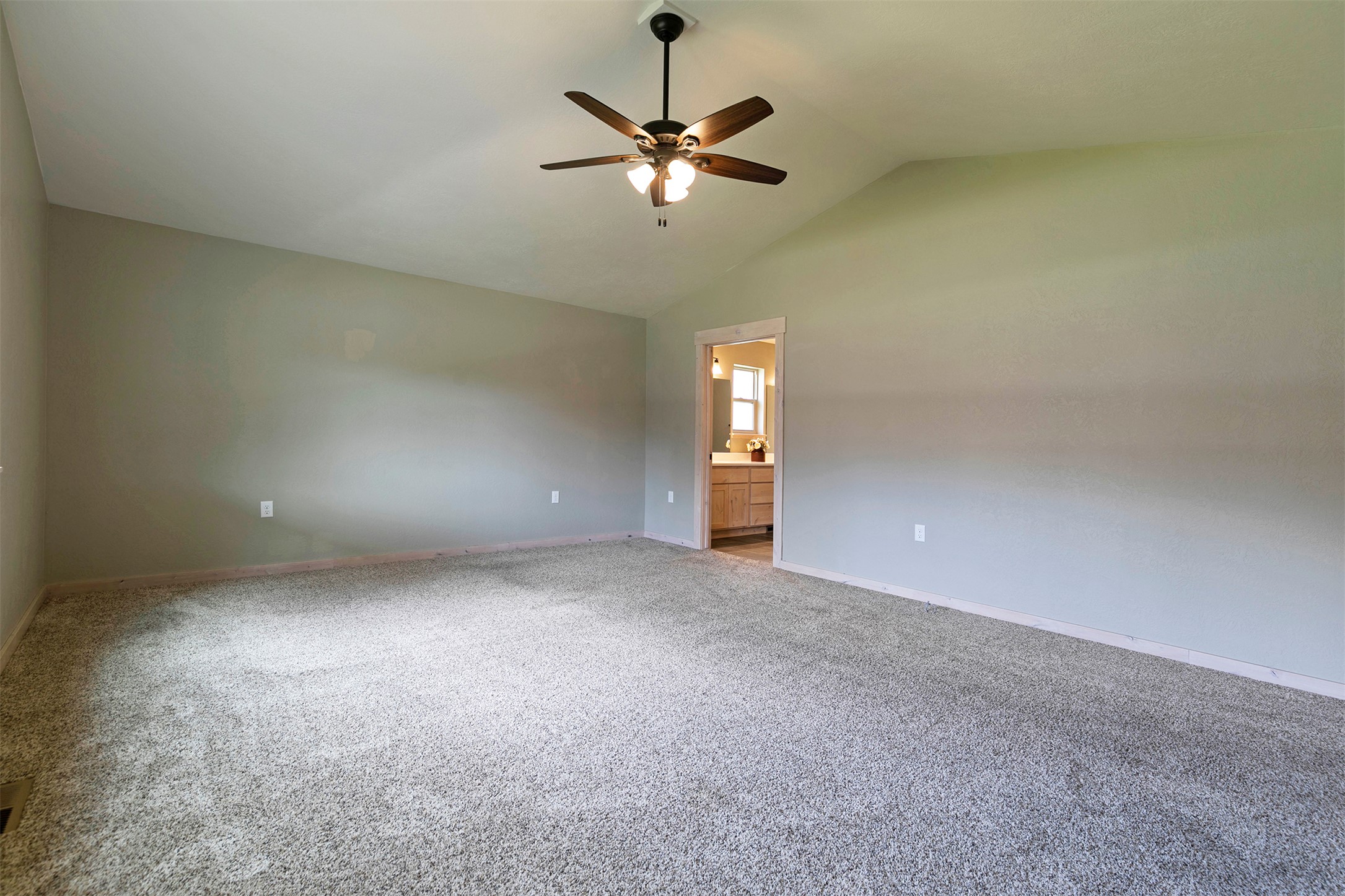 1109 Heritage Drive