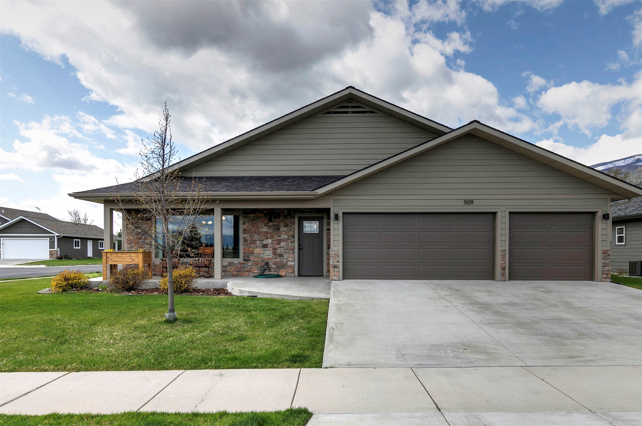 1109 Heritage Drive
