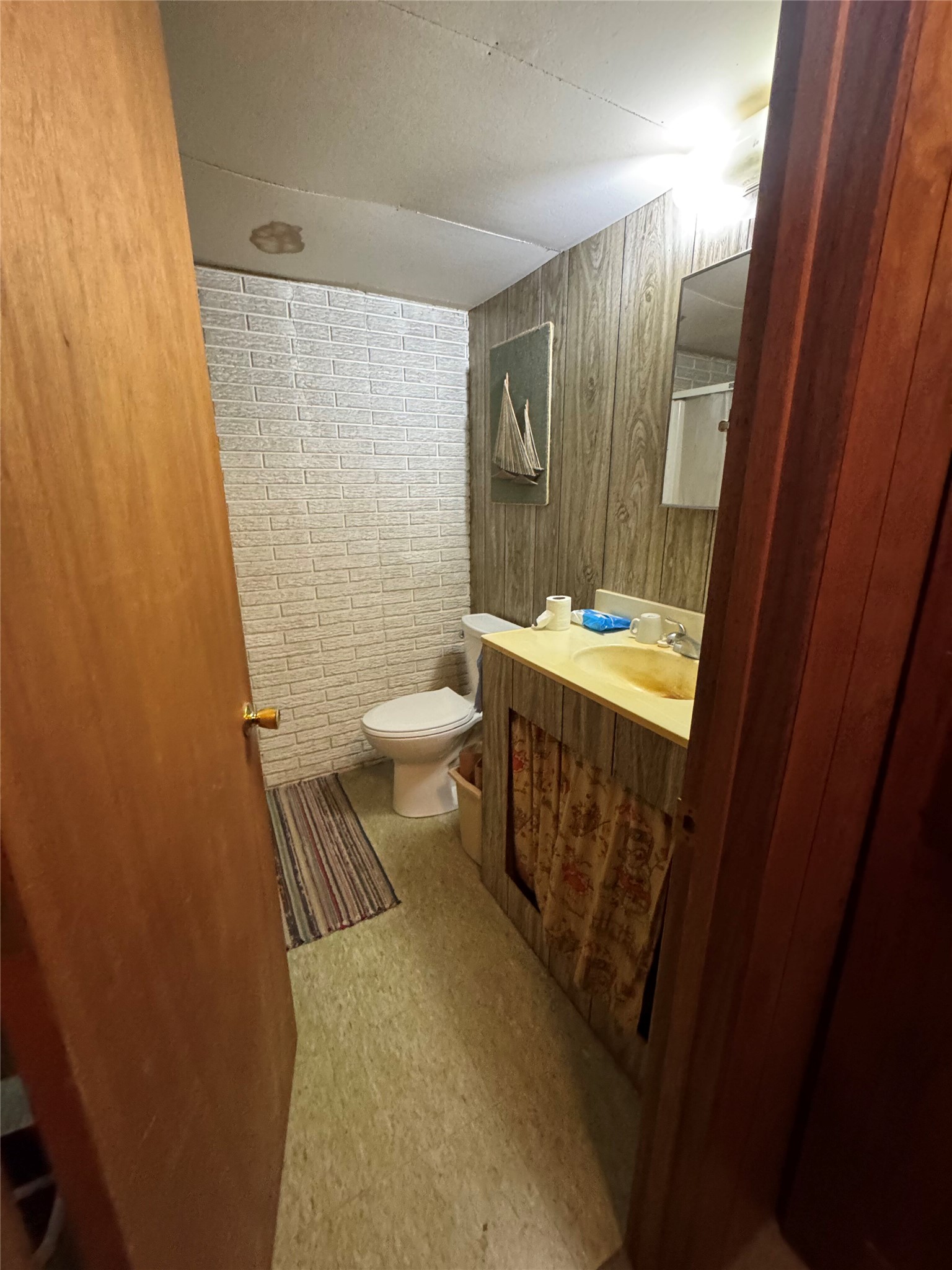 2858 Pheasant Lane