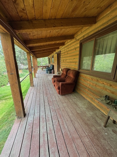 2858 Pheasant Lane