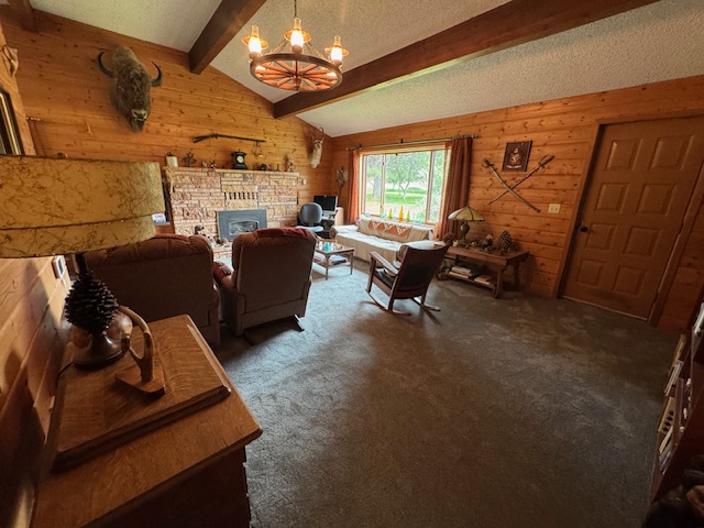 2858 Pheasant Lane