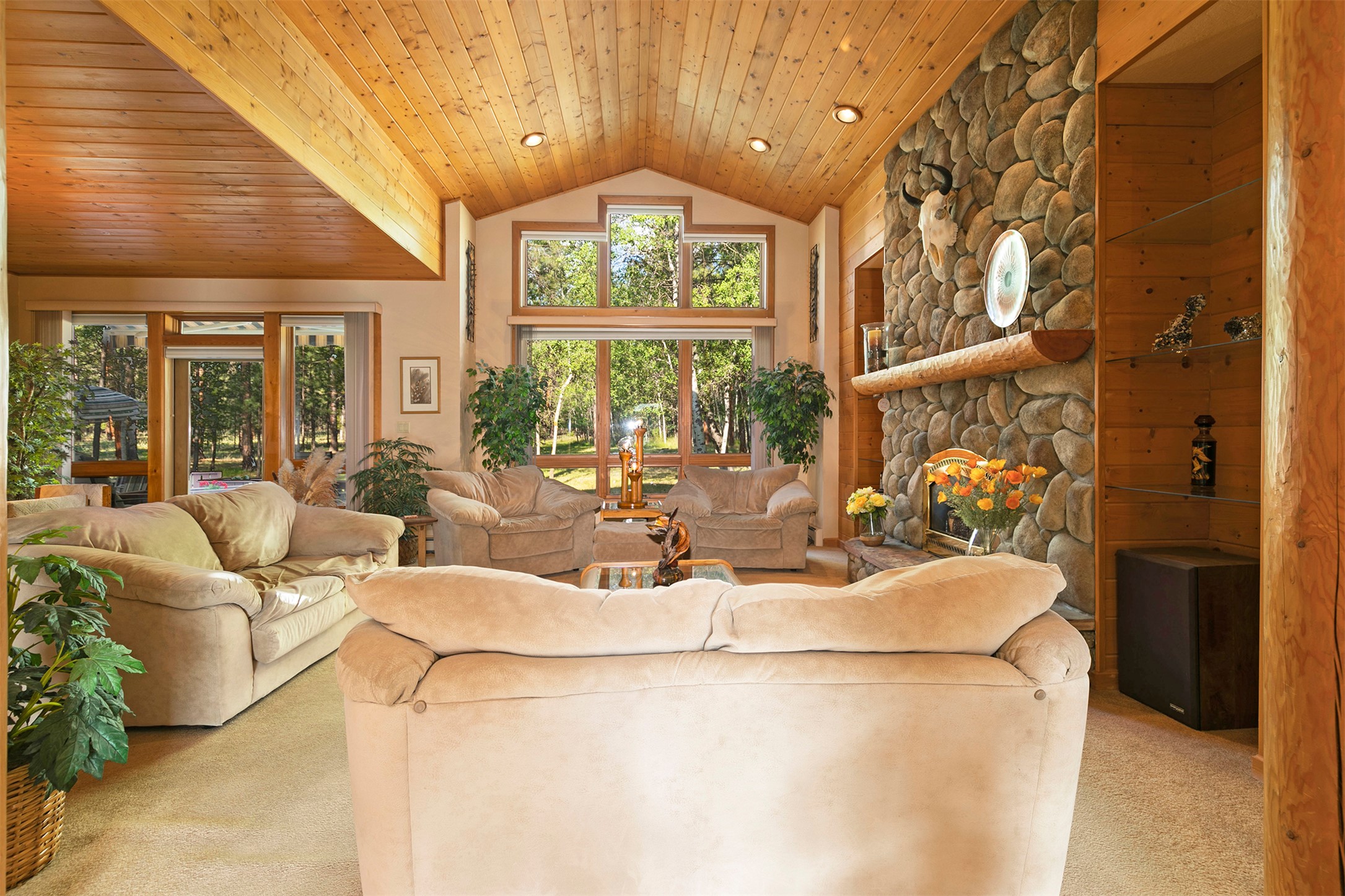 4037 Wakantanka Way