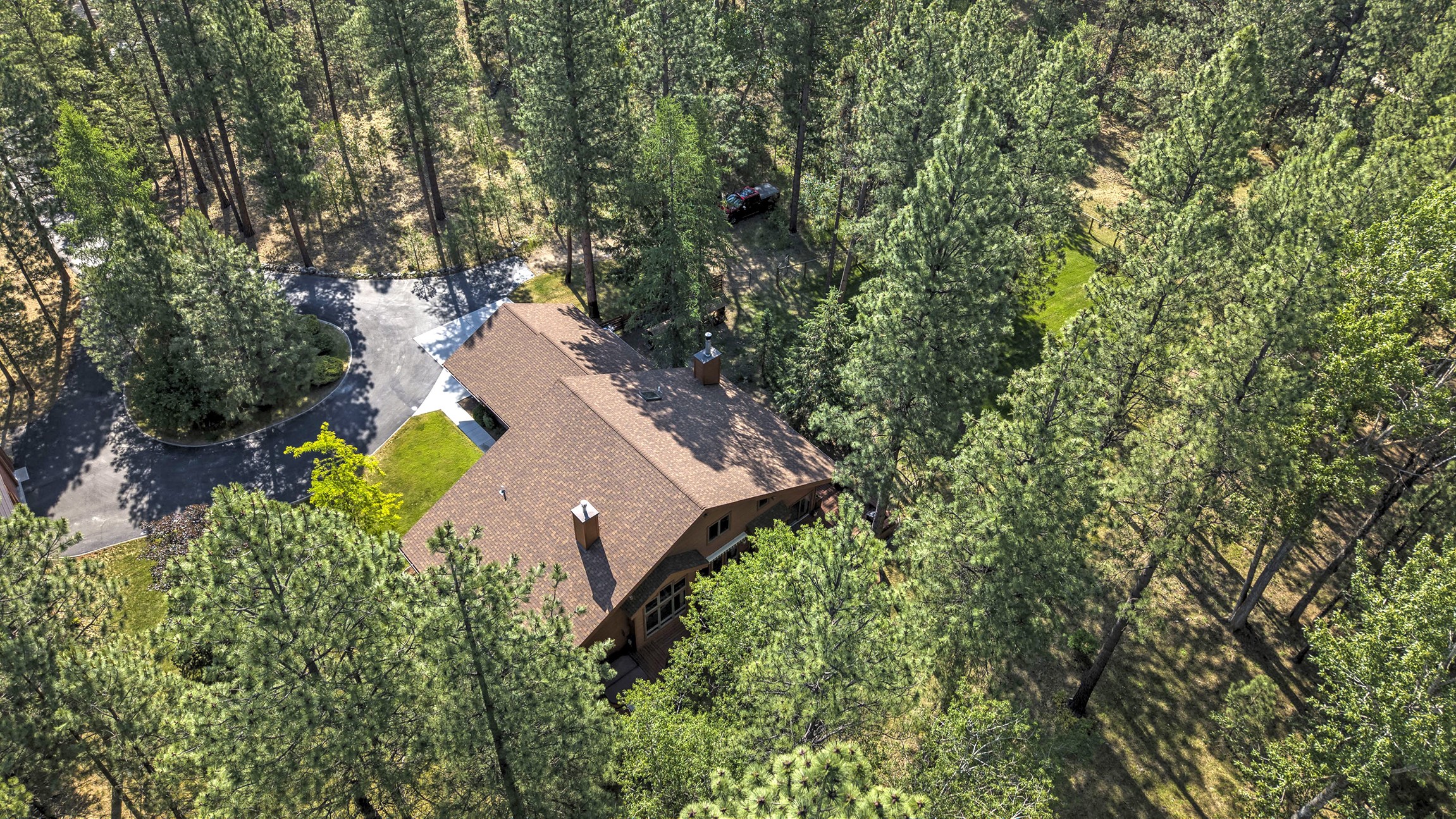 4037 Wakantanka Way