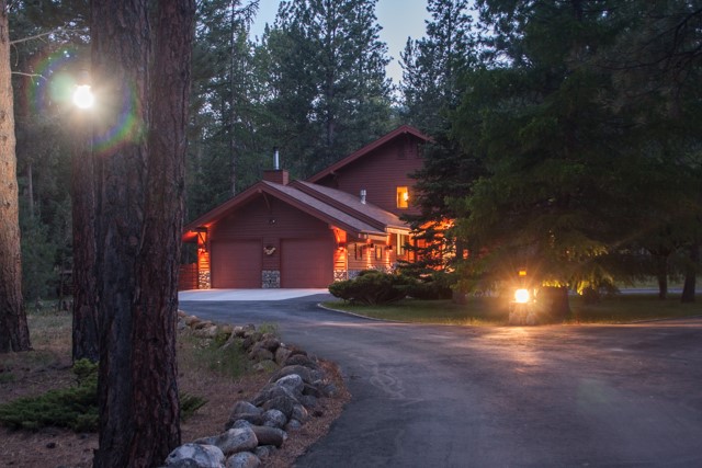 4037 Wakantanka Way