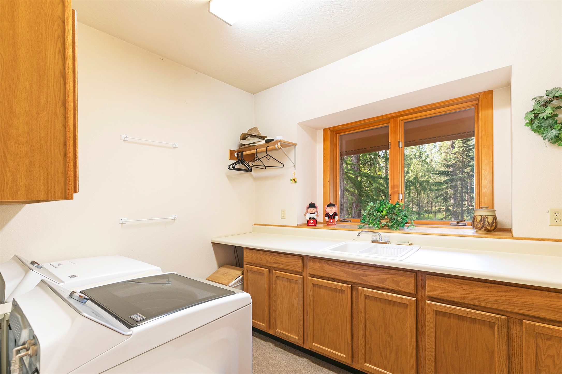 4037 Wakantanka Way