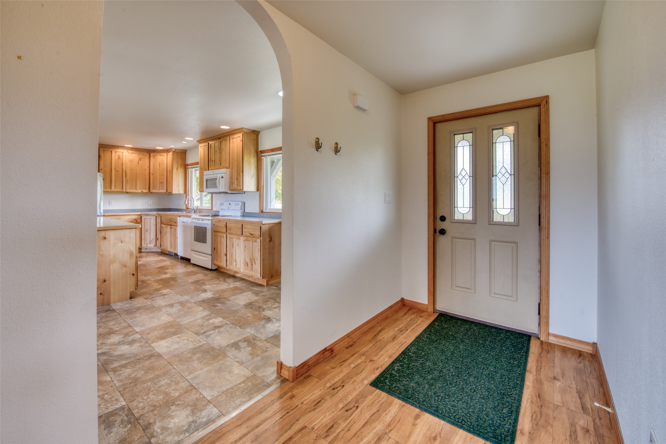 1435 & 1499 Holloran Lane