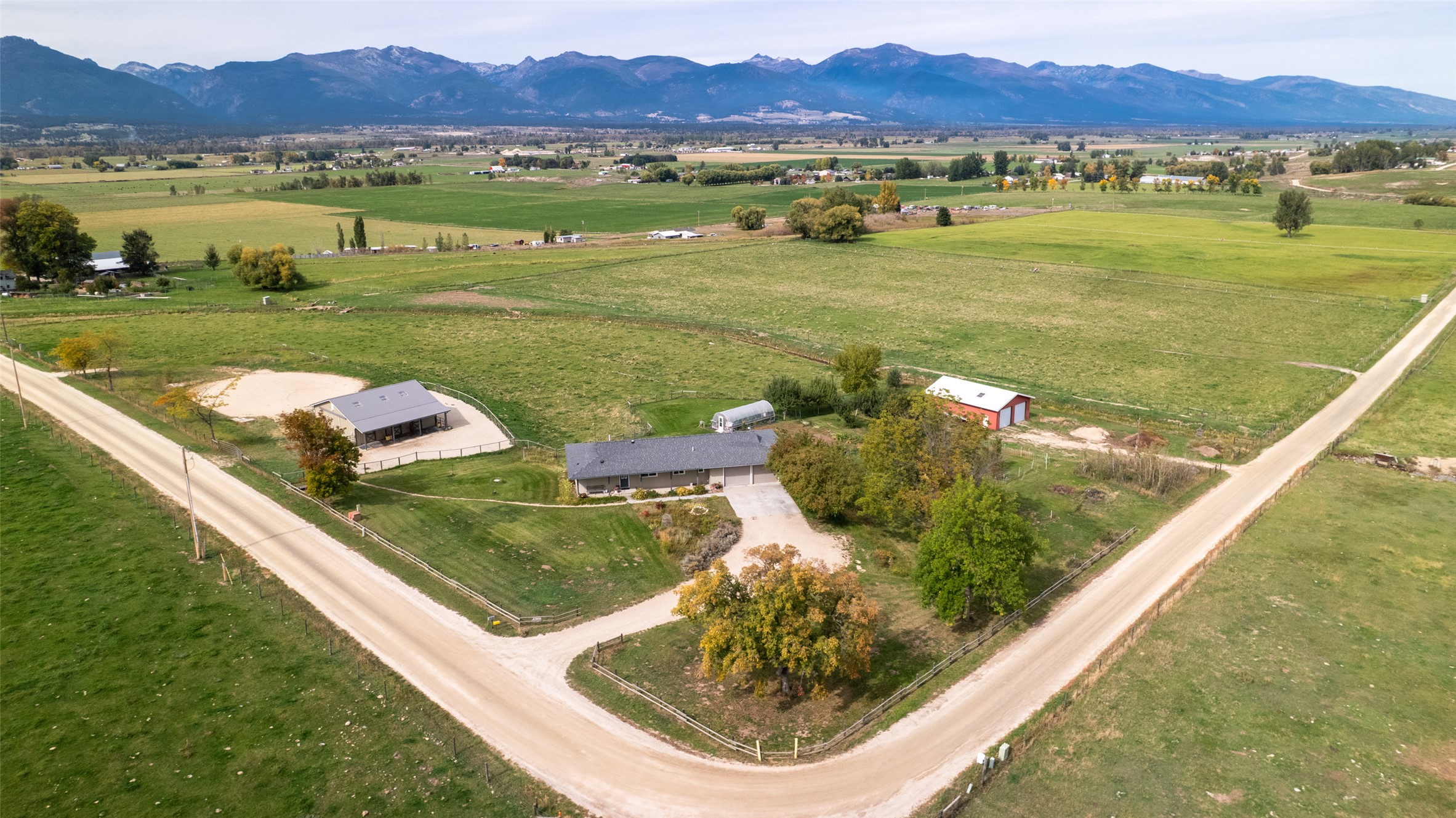1435 & 1499 Holloran Lane