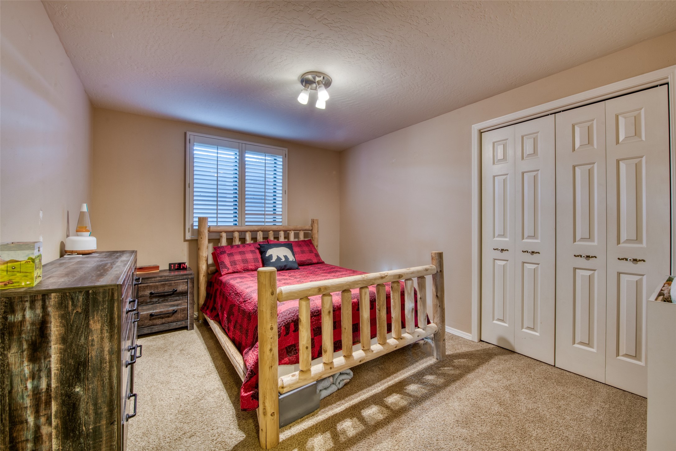 675 Warbler Lane