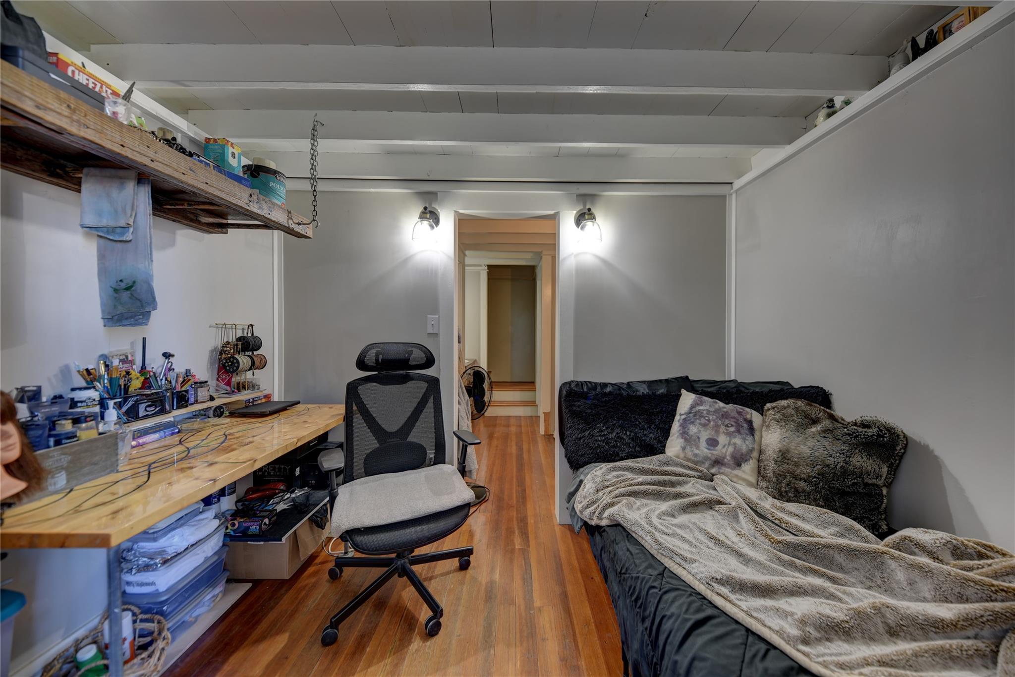 103 N Main # B
