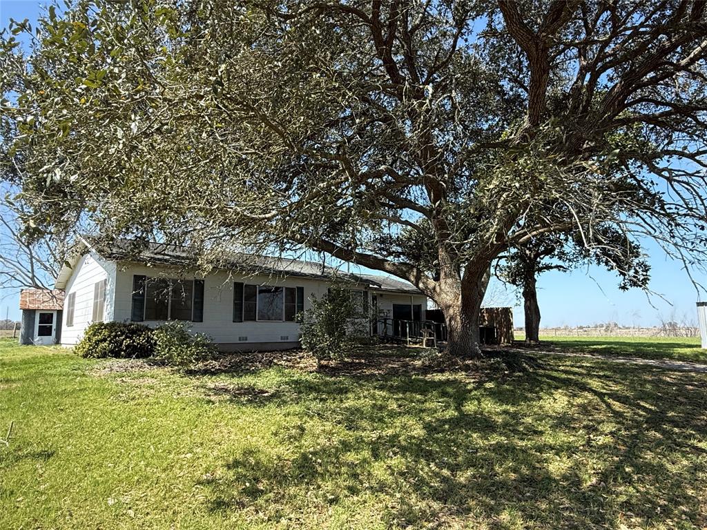 8406 W County Line Road