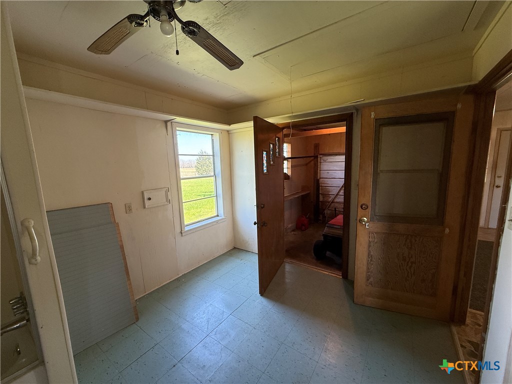 8406 W County Line Road