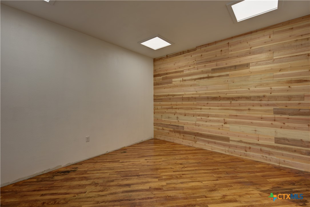 103 N Main
