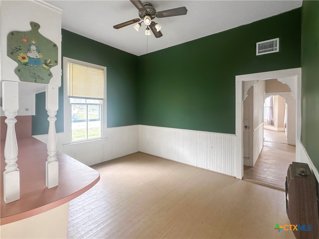 307 N Pecan