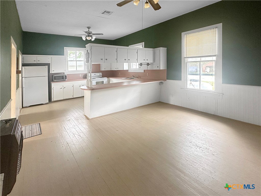 307 N Pecan