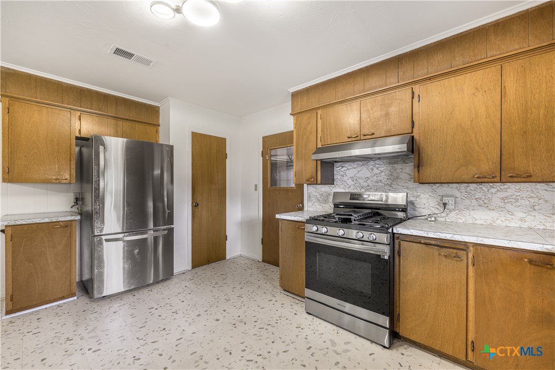 516 W Fourteenth Street