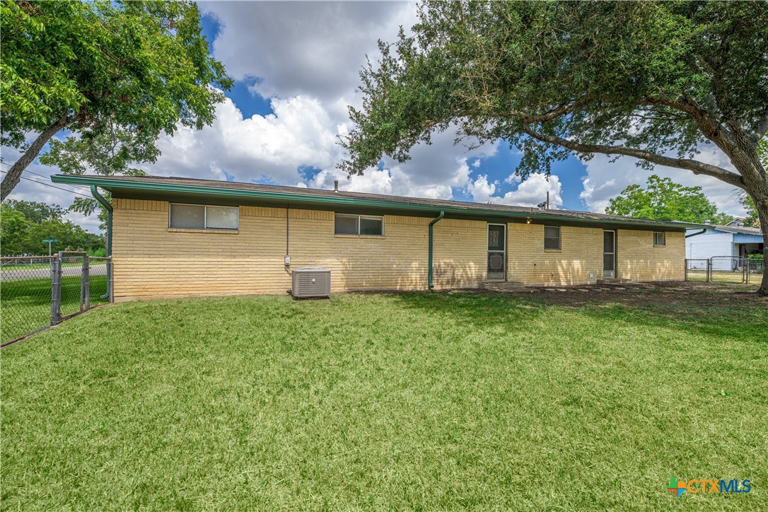 516 W Fourteenth Street