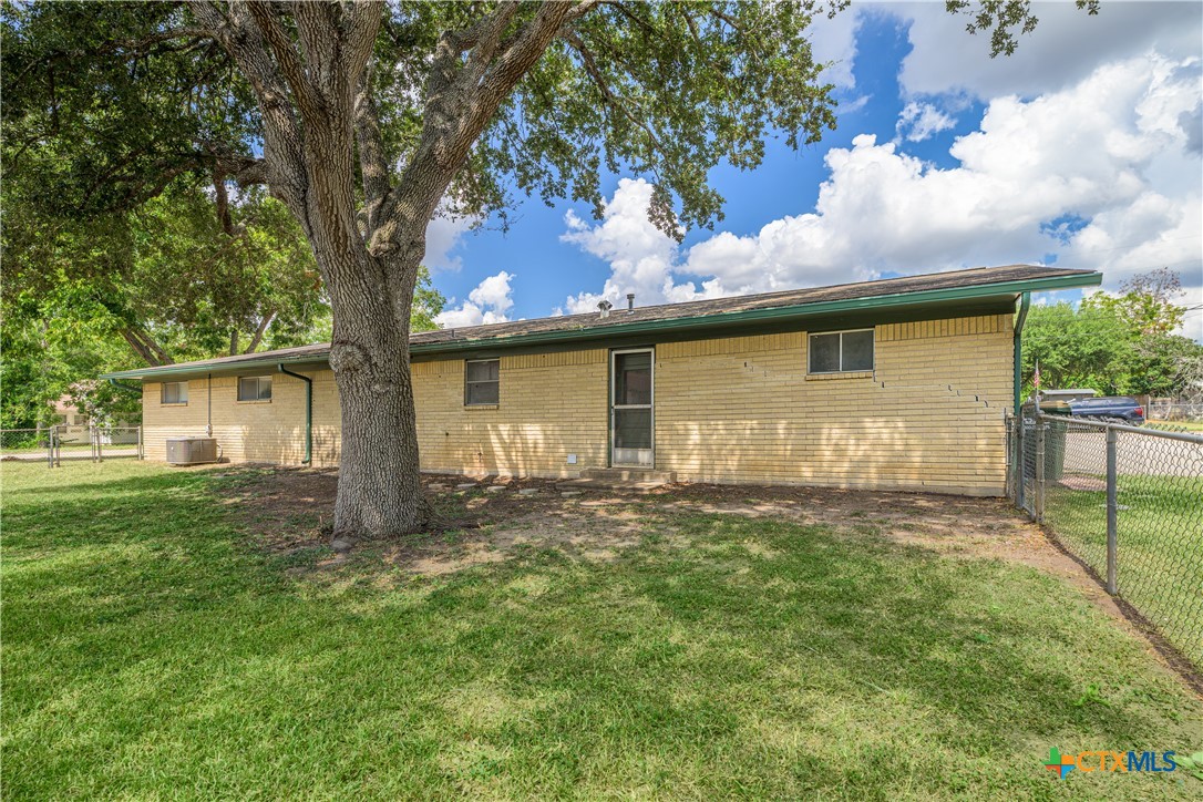 516 W Fourteenth Street