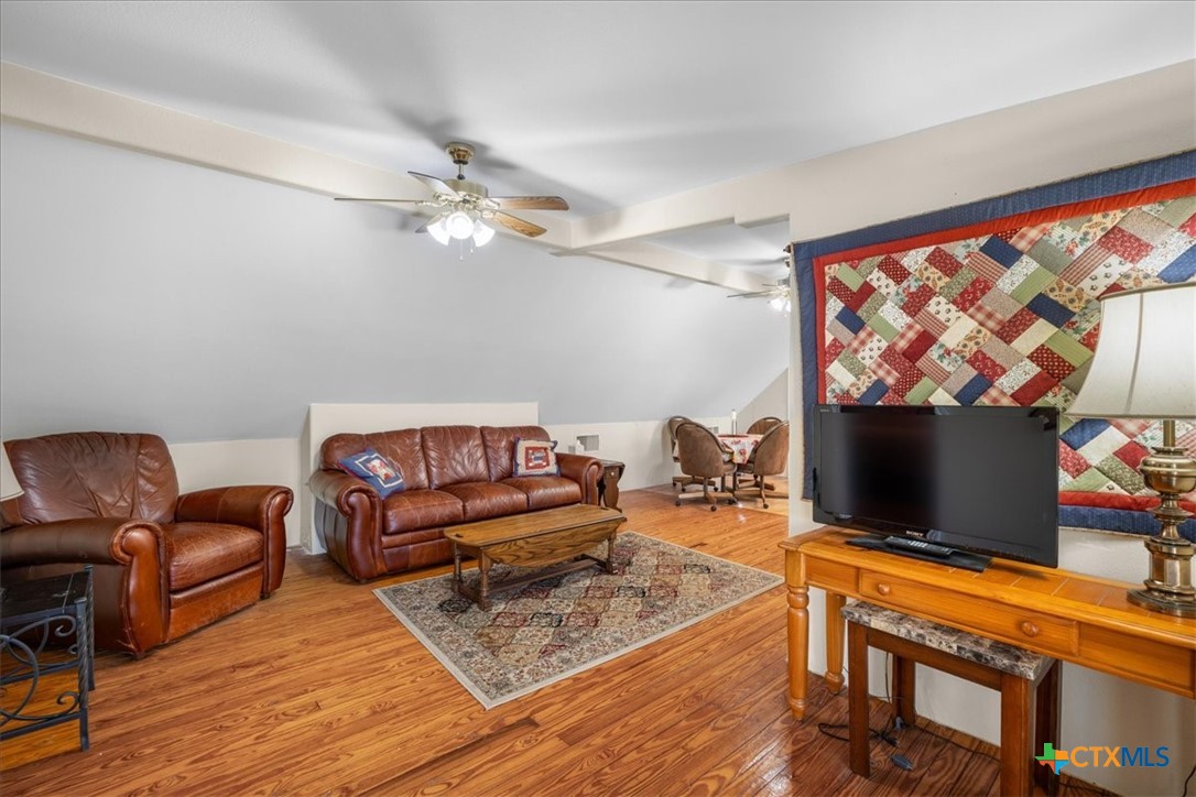 501 W Moore