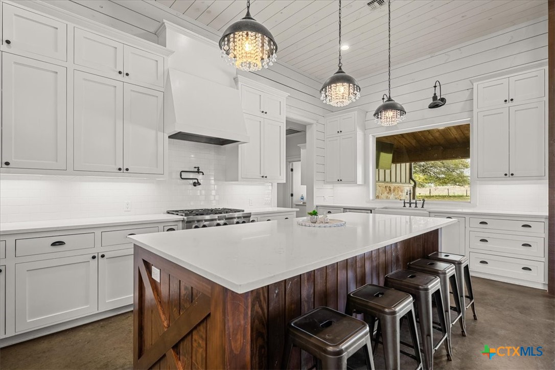 98 County Road 957b