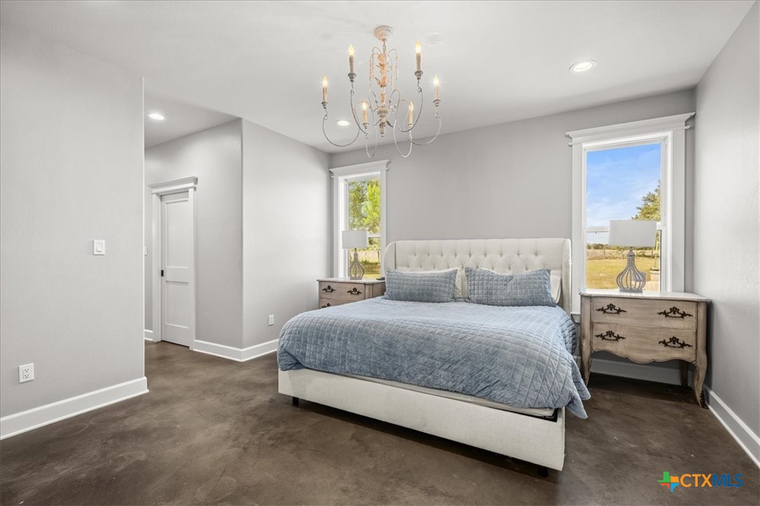 98 County Road 957b