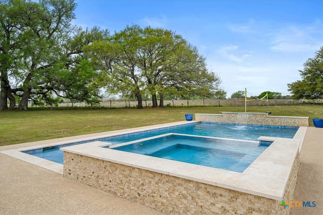 98 County Road 957b