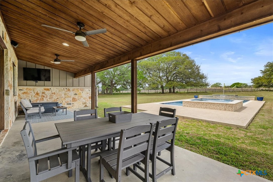 98 County Road 957b
