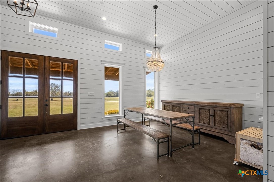98 County Road 957b