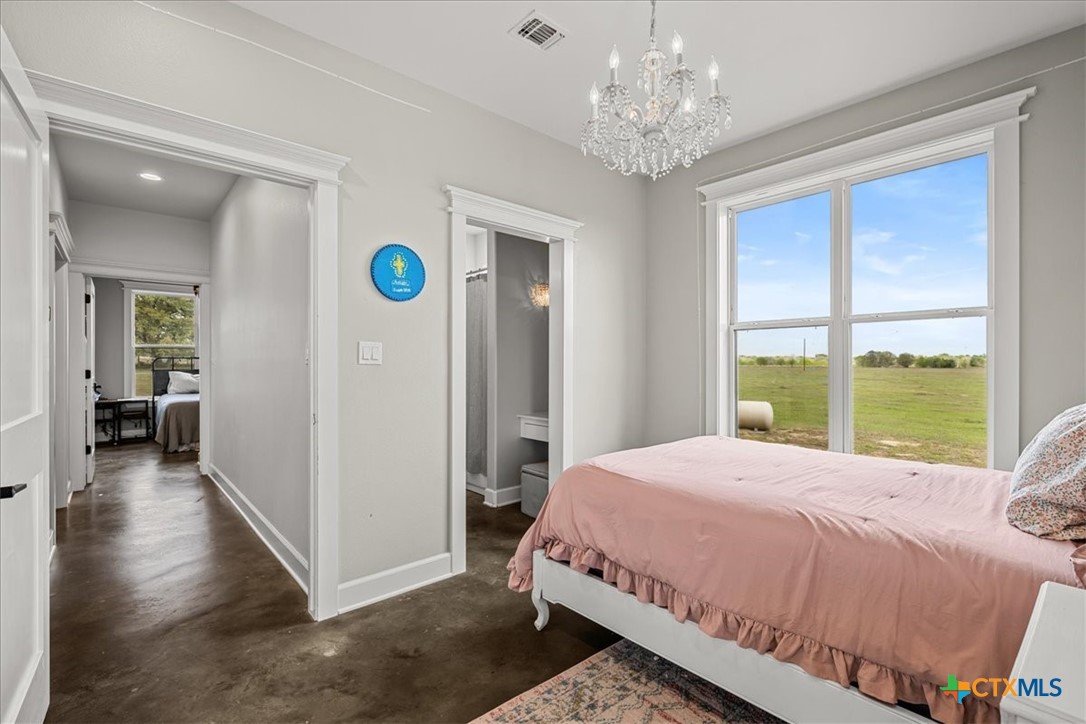 98 County Road 957b