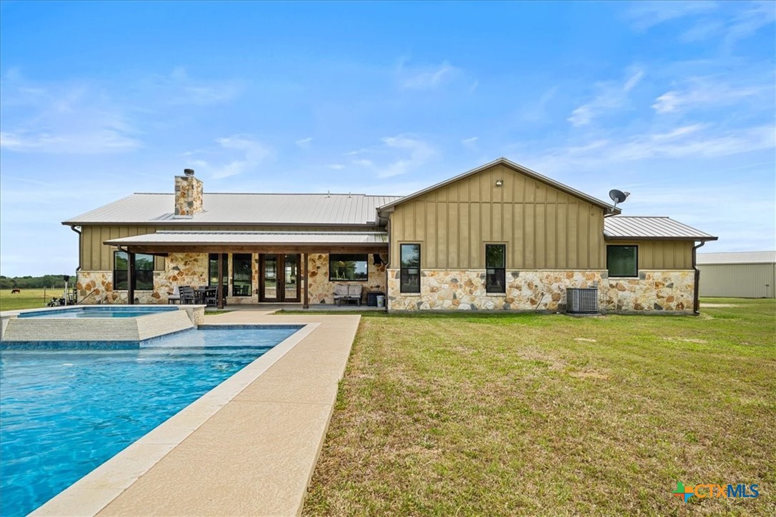 98 County Road 957b