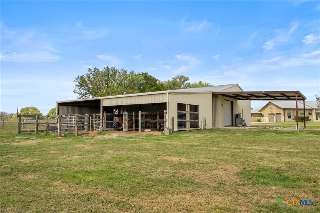 98 County Road 957b