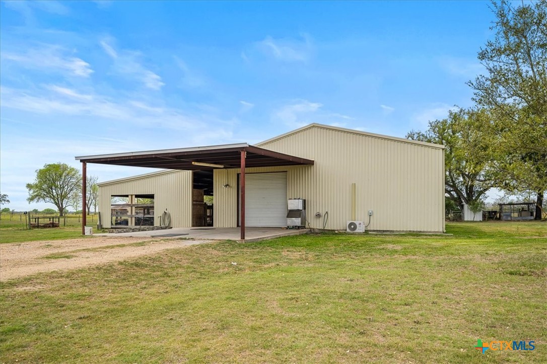 98 County Road 957b
