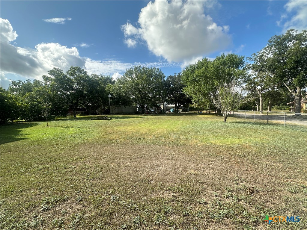 129 S Pecan Street