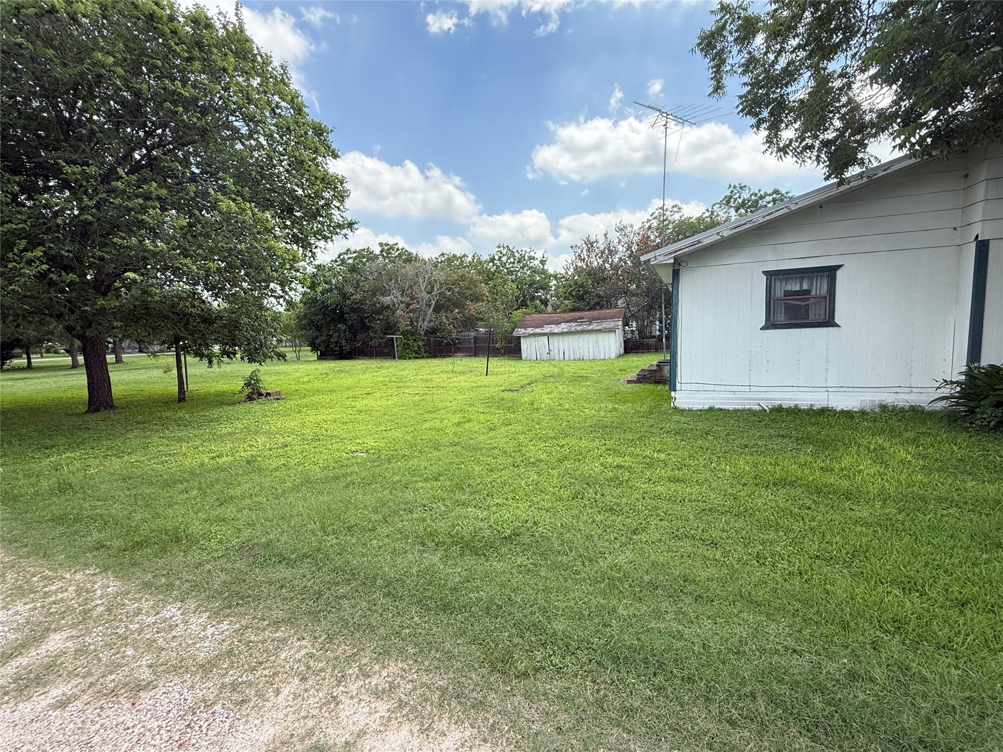 603 E North Main Street