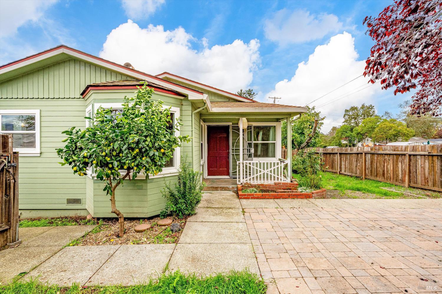 756 Verano Avenue