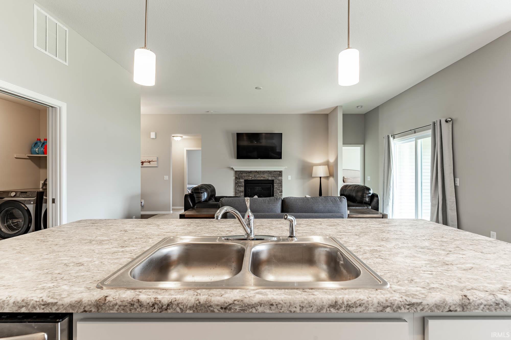 7662 Accio Cove