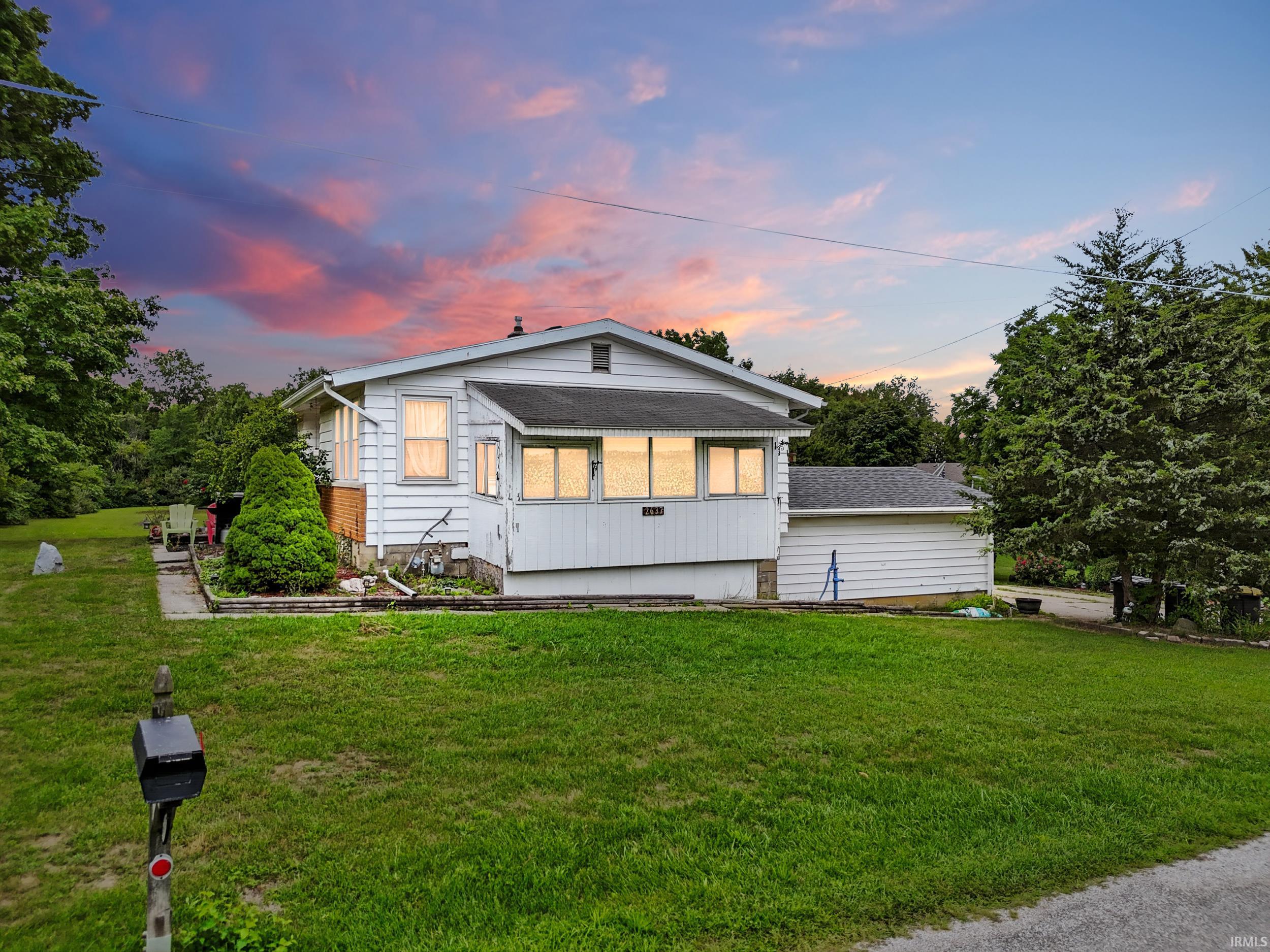 2637 Sterling Street