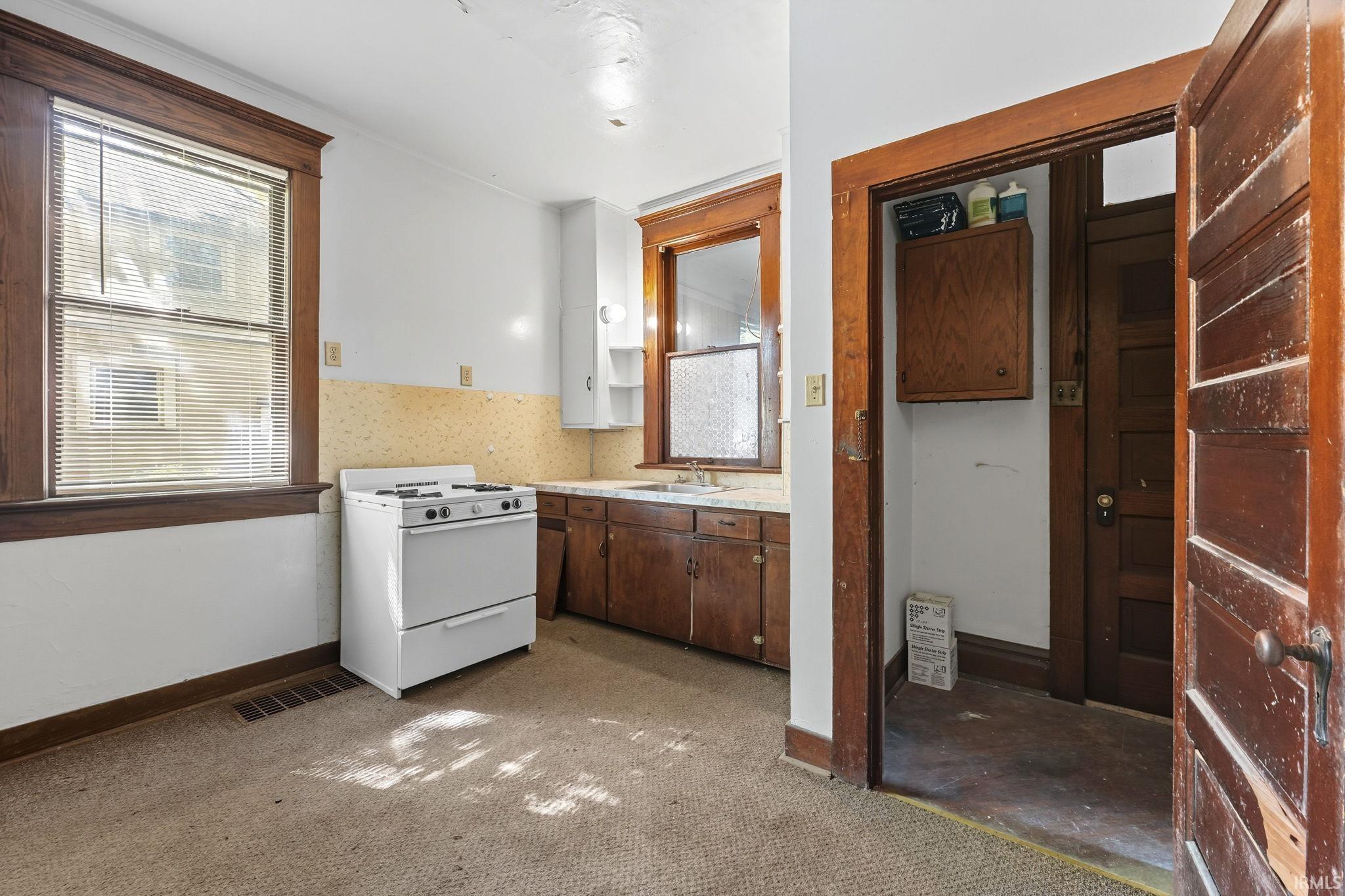 233 N 4th Street