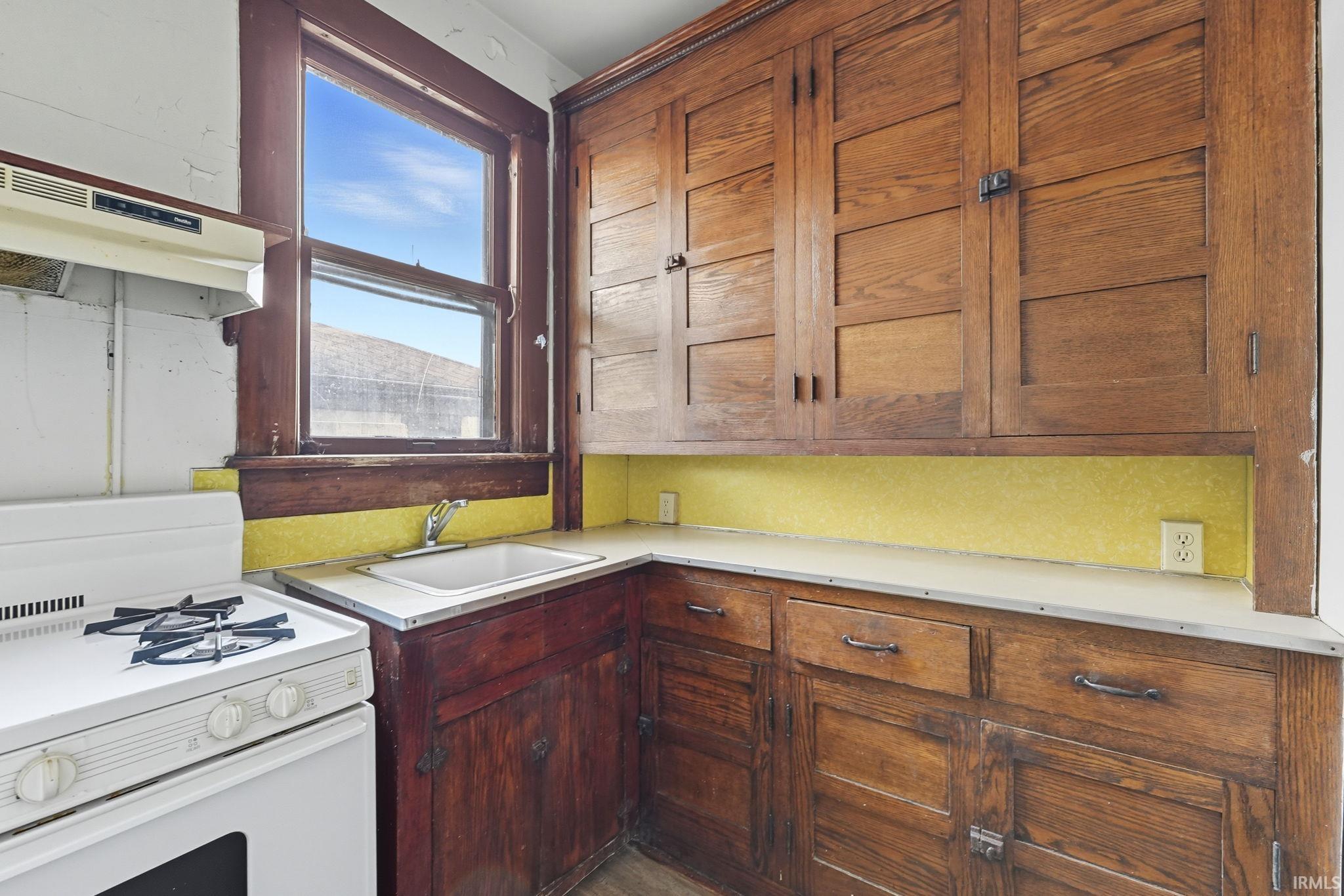 233 N 4th Street