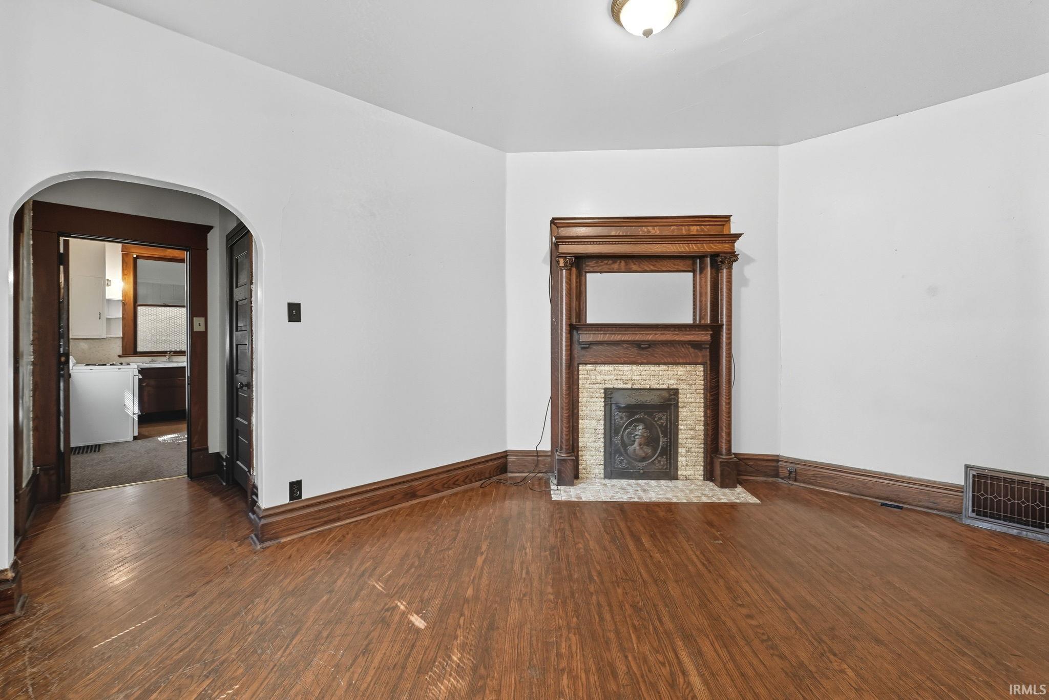 233 N 4th Street