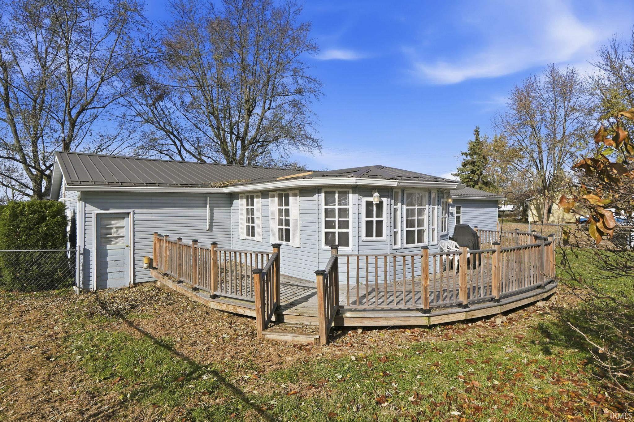 901 S Indiana Avenue