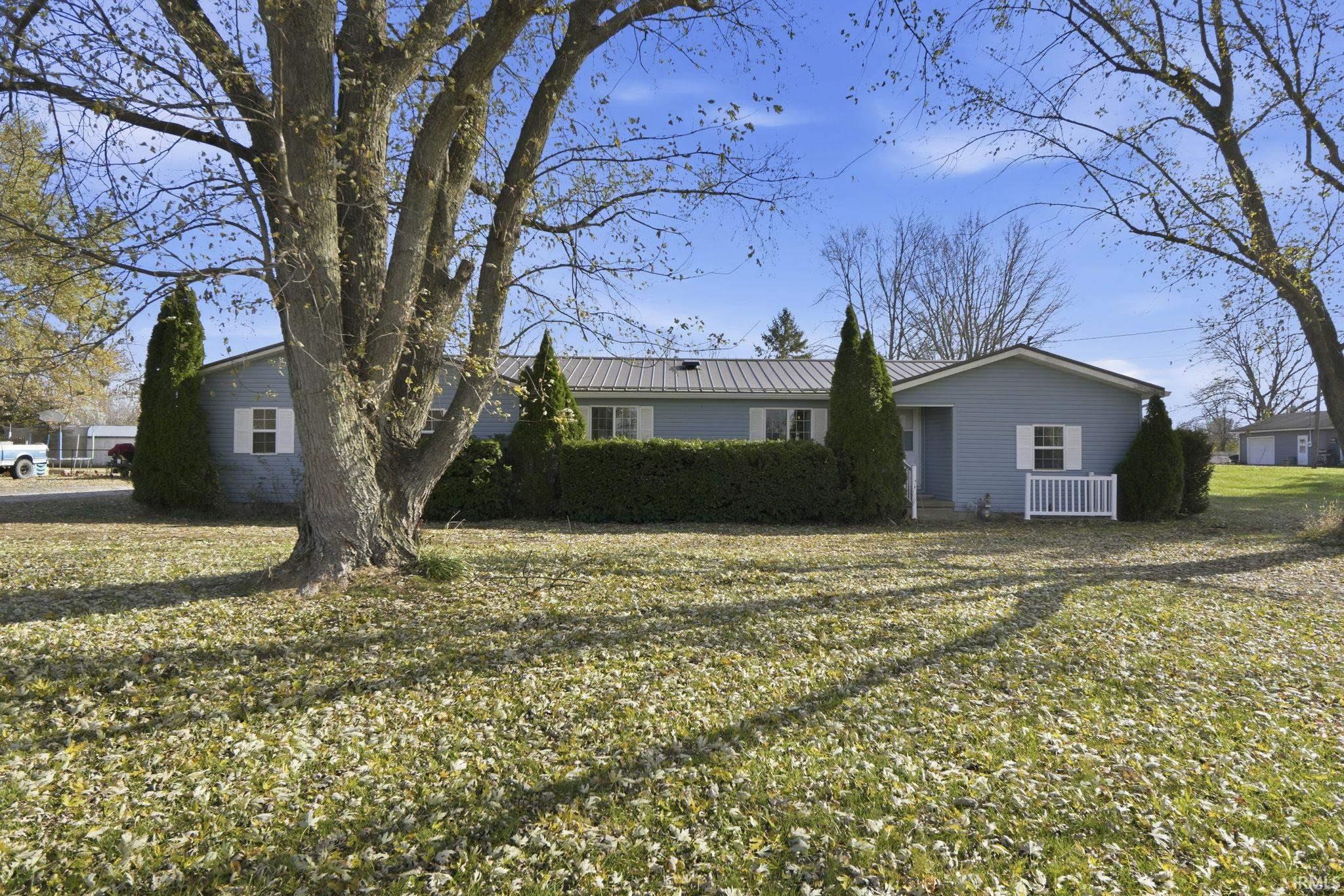 901 S Indiana Avenue