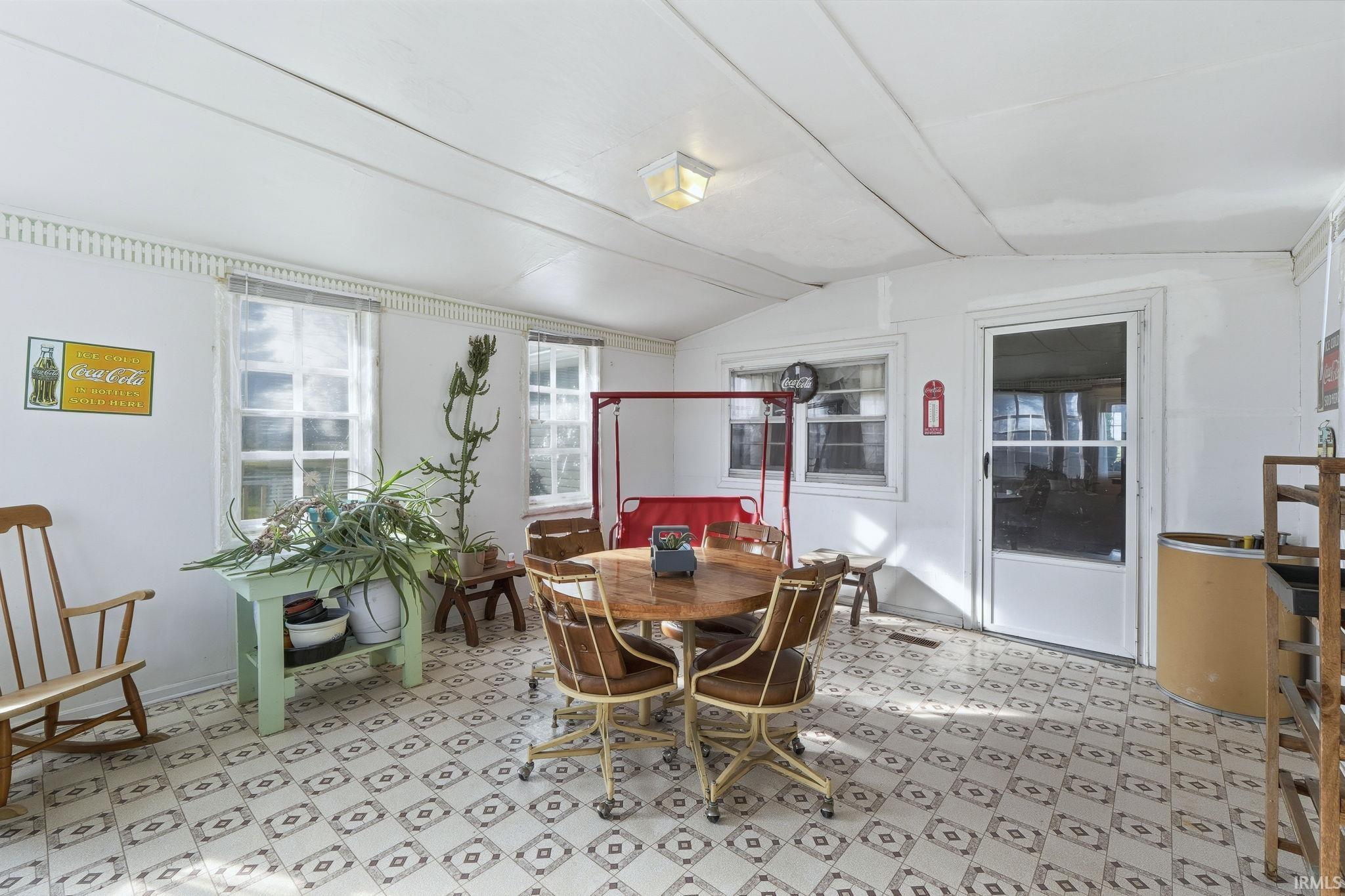 901 S Indiana Avenue