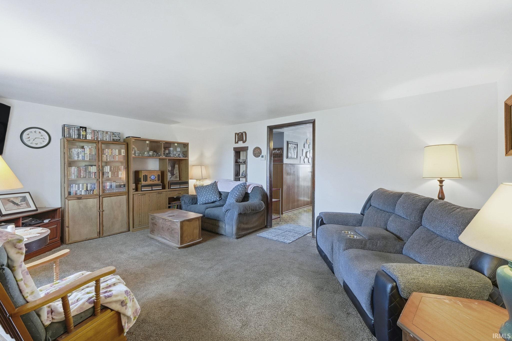 901 S Indiana Avenue