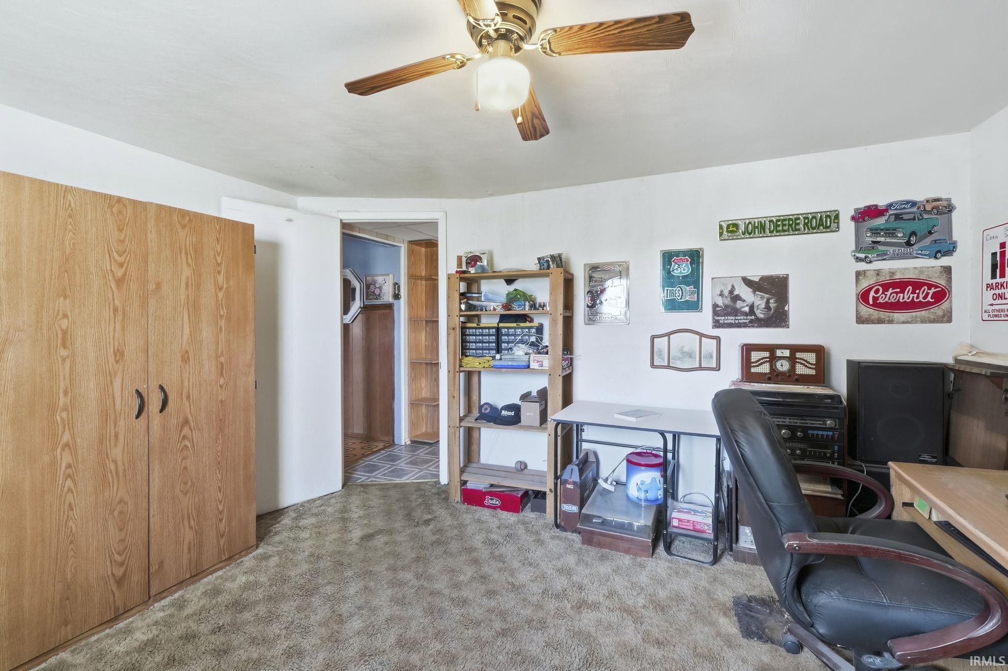 901 S Indiana Avenue