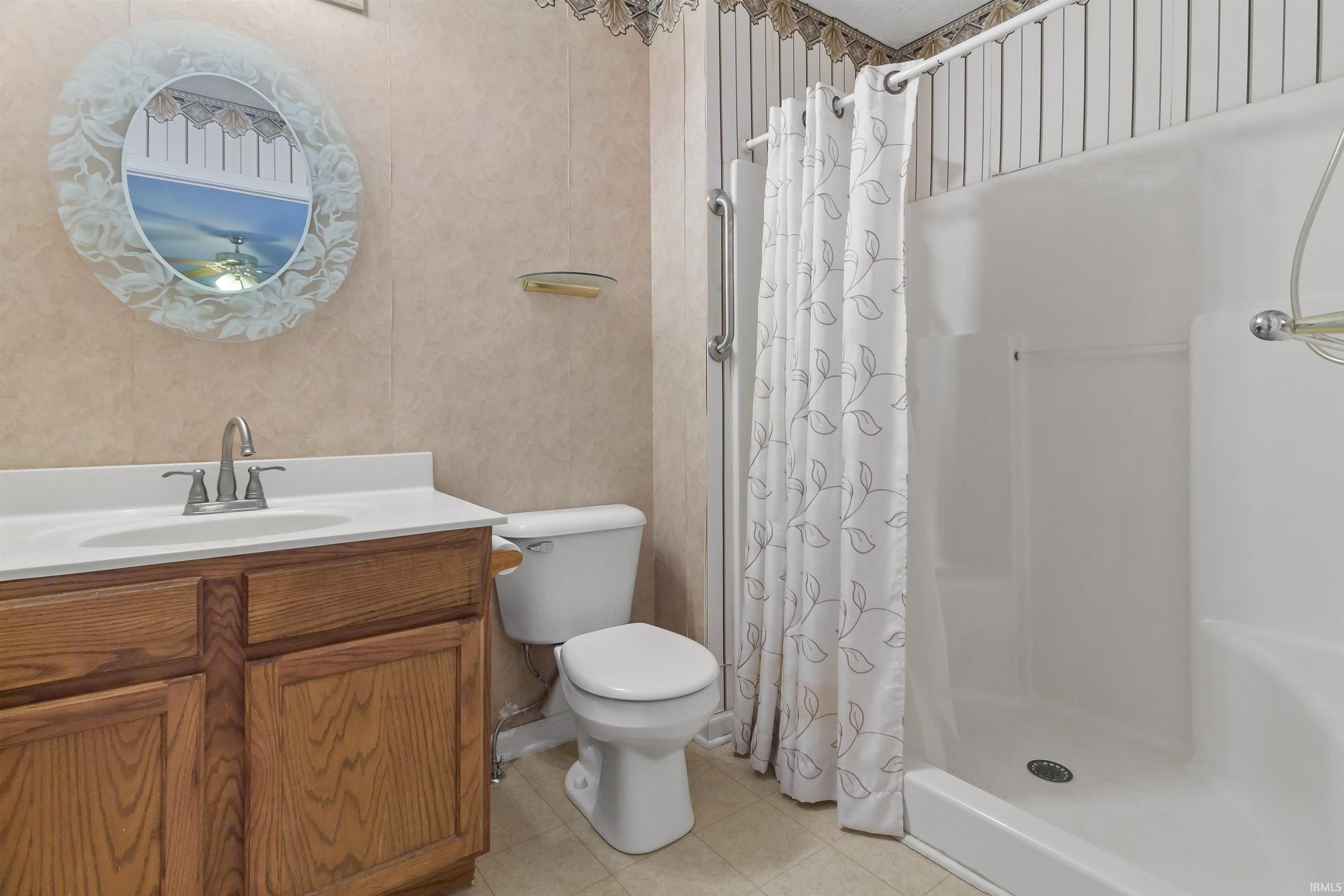 9261 E 1061 South