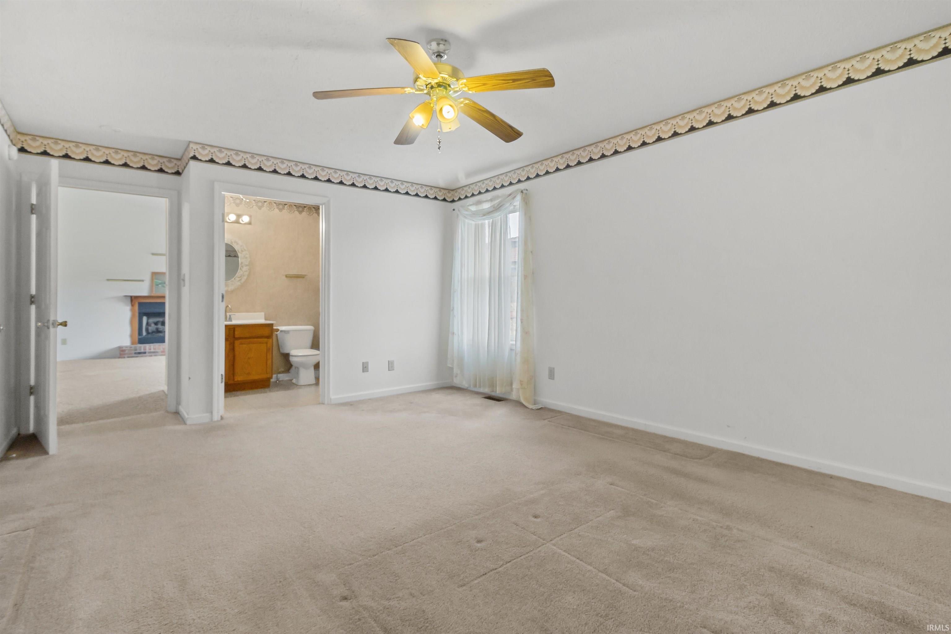 9261 E 1061 South