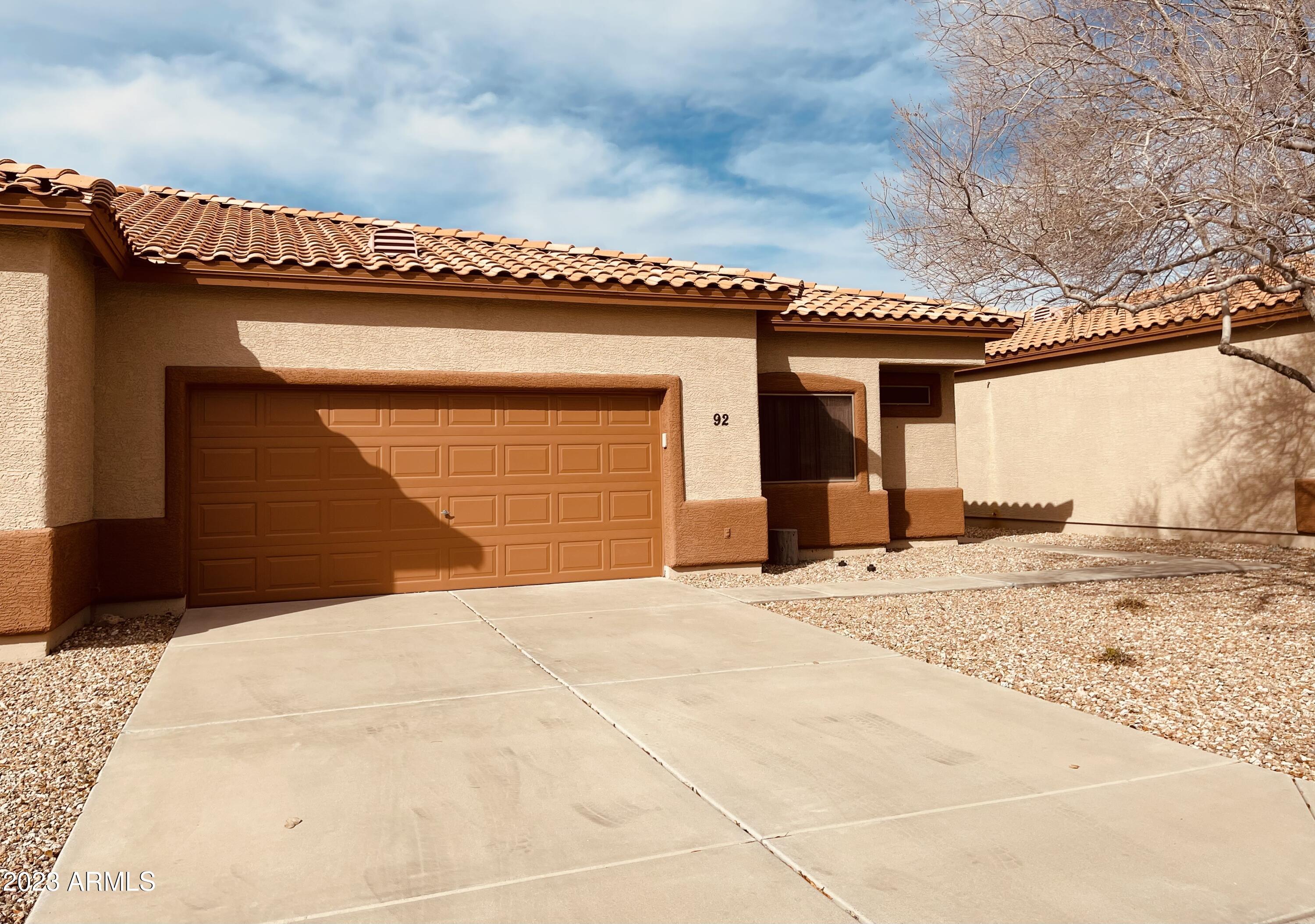 6720 E Encanto Street, 92